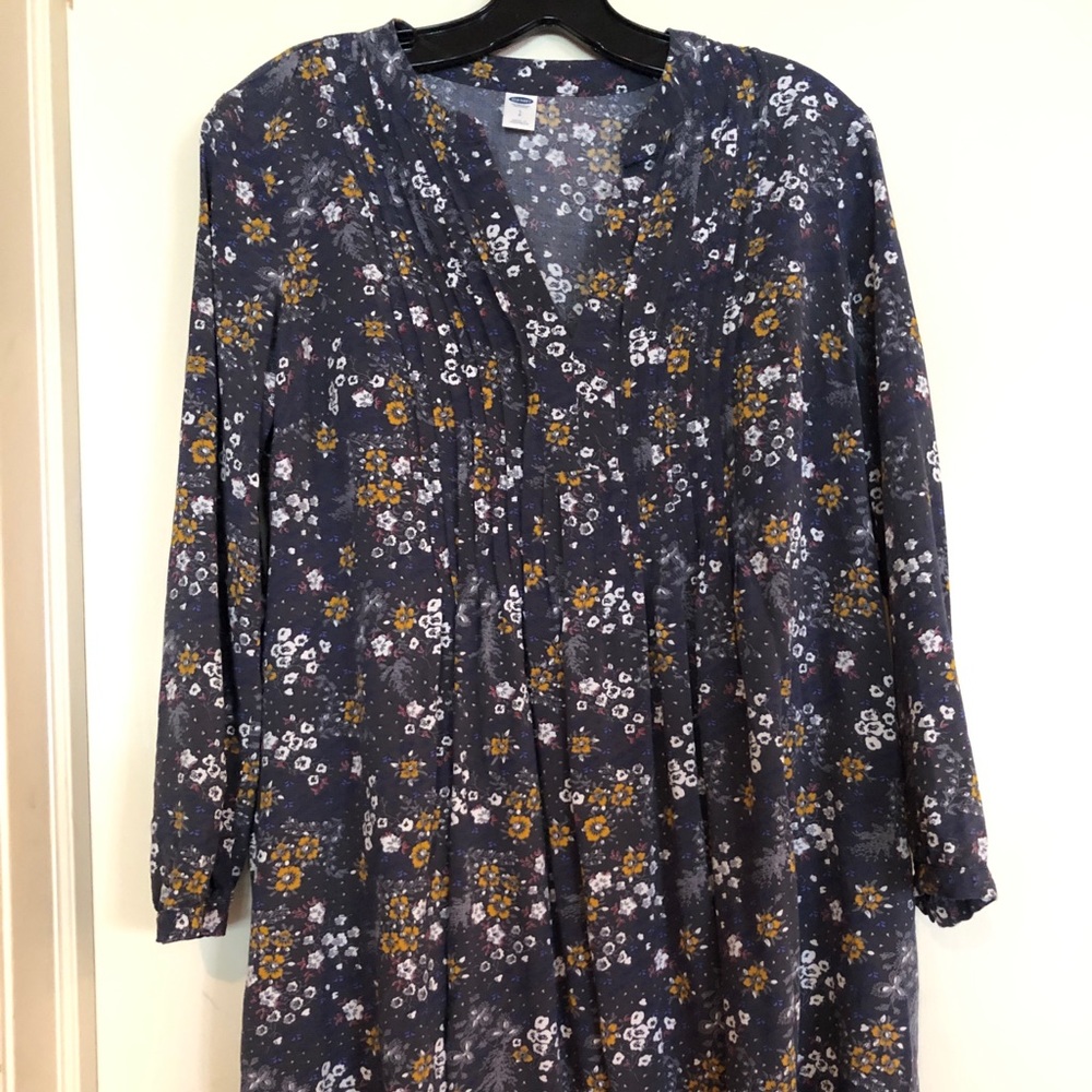 Floral navy dress